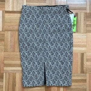 Sam Edelman NWT Tribal Pencil Skirt, Fits Size 0
